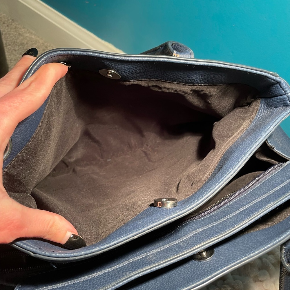 Navy Handbag - Picture 6 of 11